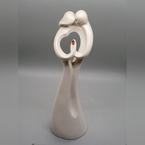 Enesco Cream and Gold Embrace Sculpture